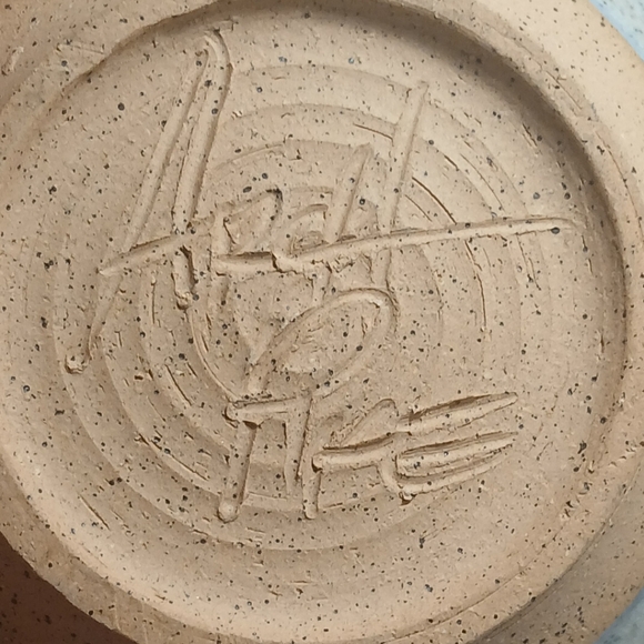 Pottery Handmade Honey Jar bowl - Picture 9 of 9